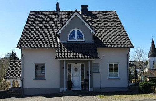 Strotzbusch Apartamento | Eifel Escape Cozy & Scenic