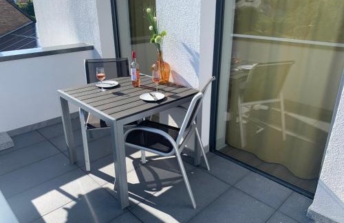 Schwirzheim Apartamento | eifel24, neu, modern mit Dachterrasse