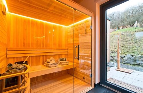 Immerath Casa | eifelhausaufzeit-Vulkaneifel-Architekten-Chalet mit Sauna im Vulkankrater