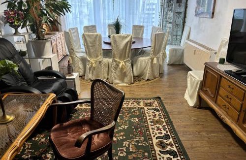 Euskirchen Cama Y Desayuno | EifelTörchen