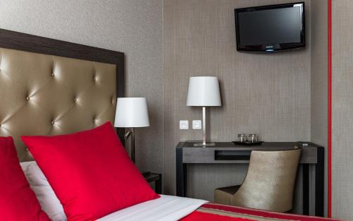 16th Arrondissement Hotel | Eiffel Kennedy