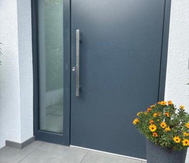 Hasenbergl-Lerchenau Ost Apartamento | Eigene Souterrain Keller Wohnung nähe Oktoberfest