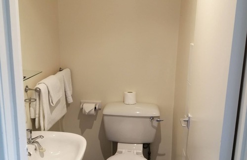 Elgin Hotel | Eight Acres Hotel
