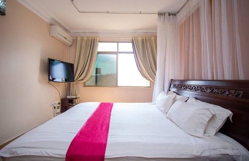 Ntinda Hotel | Eight Winx Hotel