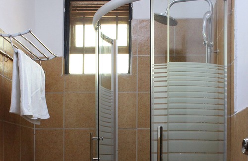 Ntinda Hotel | Eight Winx Hotel