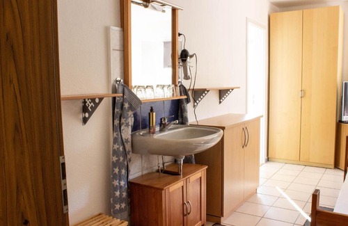 Schmidmuhlen Cama Y Desayuno | Einladene Fremdenzimmer mit Außengastronomie