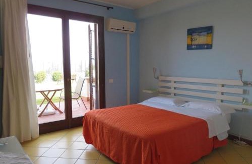 Santa Tecla Apartamento | Einzimmerwohnung Mit Terrasse