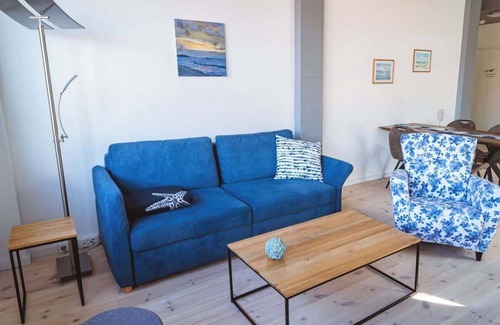 Barth Apartamento | Eismöwe Summary: Harb