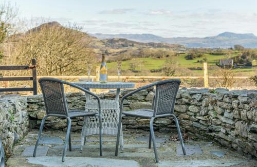 Pentrefelin Casa | Eisteddfa Country House Cottages