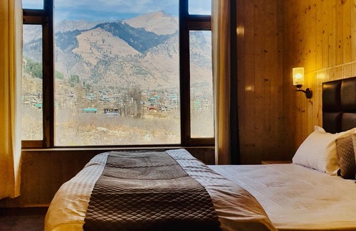 Manali Hotel | Ekaant Stays - Manali