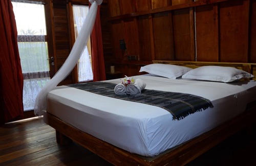 Jerowaru Cama Y Desayuno | Ekas Garden Bungalow