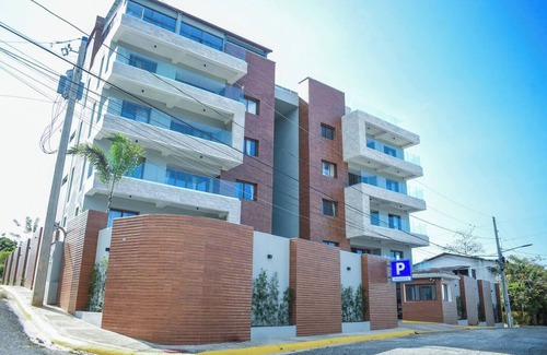 Jarabacoa Apartamento | Eke Hotel Studio 403 [Eterna Primavera]
