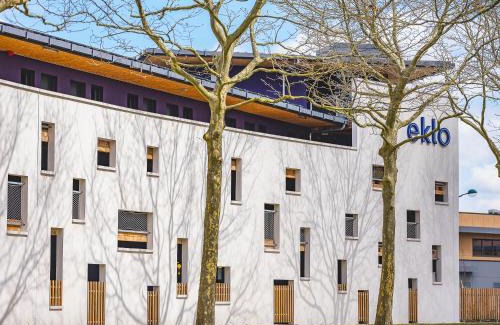 Serris Hotel | Eklo Marne La Vallée