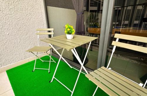 Taman Mutiara Apartamento | EkoCheras Snooker Pool JD #Balcony #4Pax #AboveMall #FreeCarPark