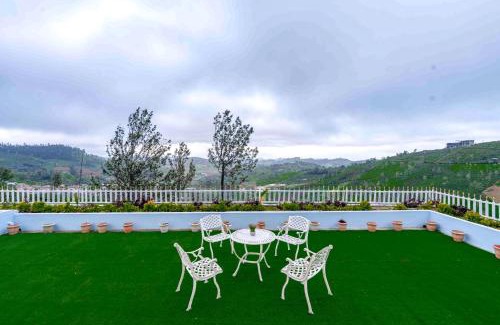 Ooty Villa | EKOSTAY - Garden Grove Villa