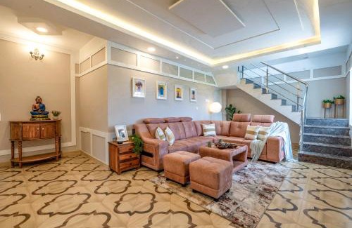 Ooty Villa | EKOSTAY - Garden Grove Villa