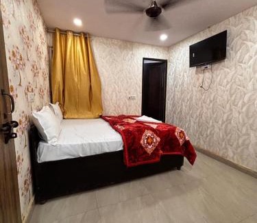 Delhi Hotel | Ekta Inn