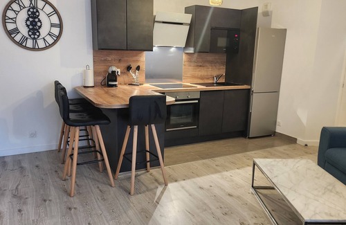 Les Puces de Saint-Ouen Apartamento | Elégance et charme aux portes de Paris