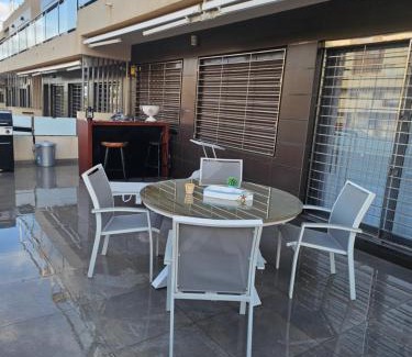 Pueblo Latino Apartamento | El ancla de playa elisa