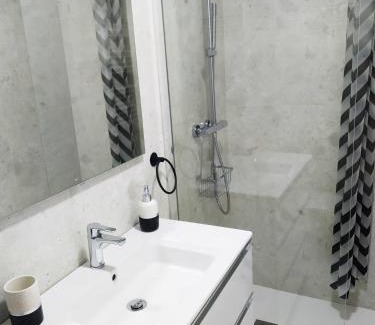Aviles Apartamento | el Atico de la Camara, centro Aviles, nuevo a estrenar