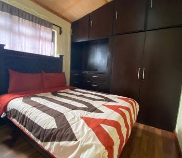 Barrio del Cerrillo Casa | El Balcón del Aventurero