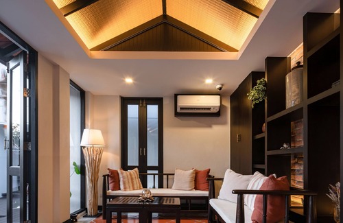 Old City Hotel | El Barrio Lanna