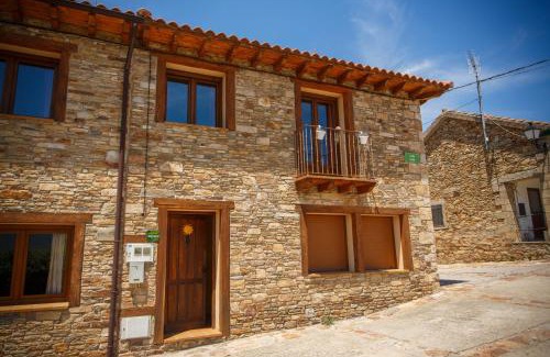 Paredes de Buitrago Casa | El Bulin de Paredes