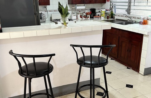 Leon Casa | El Callejon Guest House