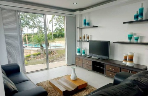 Pereira Casa | El Camino Top House - Risaralda Pereira