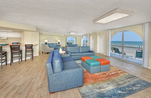 Melinda Cook Hotel | El Caribe Resort & Conference Center