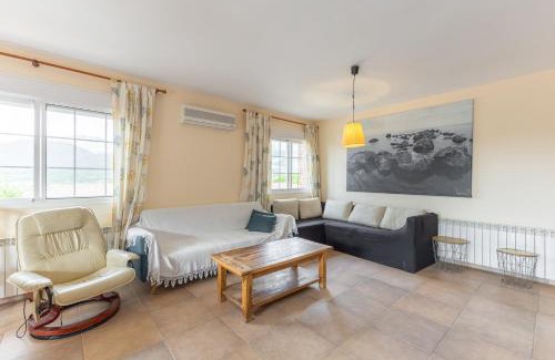 La Adrada Chalet De Esquí | El Castillo