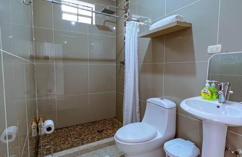 Pasajcap Casa | El Castillo en el Lago Atitlán