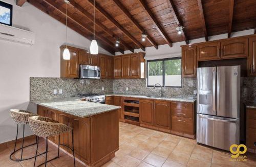 El Centenario Casa | El Centenario Fully-equipped Home Steps to Beach