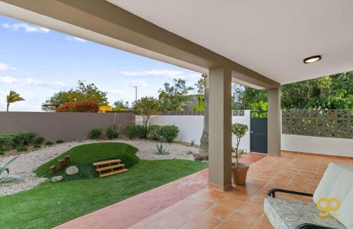 El Centenario Casa | El Centenario Fully-equipped Home Steps to Beach