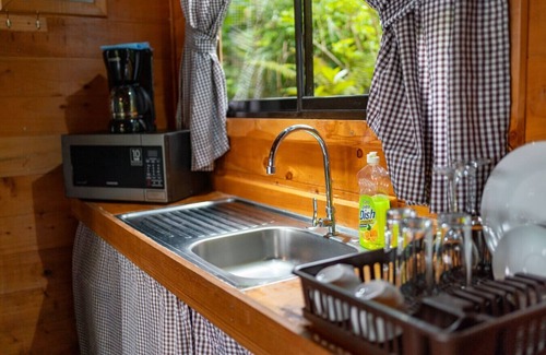 Santa Rosa Cabina | El Ciprés | Stunning Views | BBQ | Natural Wonders
