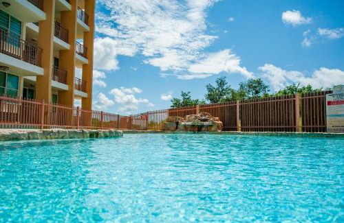 El Combate Casa | El Combate Condos, Enjoy Ocean Views and Pool Fun