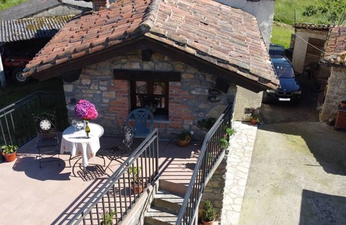 Llerandi Cabaña | El Corralín casa para 2 personas en Piloña