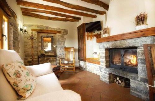 Ainsa-Sobrarbe Casa | El Corral de Villacampa