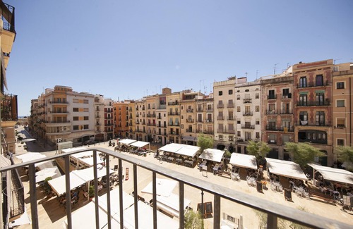 Centro histórico Apartamento | El Faro Apartaments en Plaça de la Font Tarragona, Casco Antiguo,Soleados