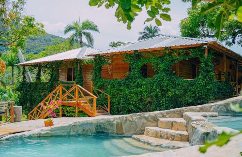 Munoz Cabina | EL GALLO ECOLODGE
