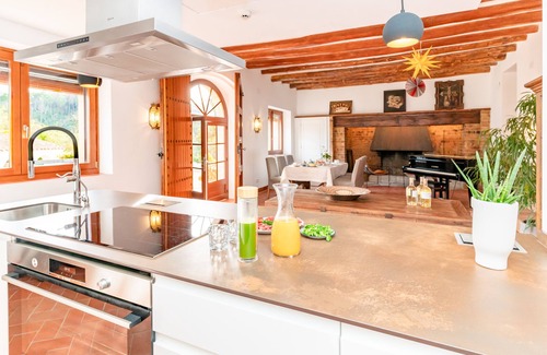 Can Ginebre Apartamento | El Huerto - Amplio apartamento en una Masia