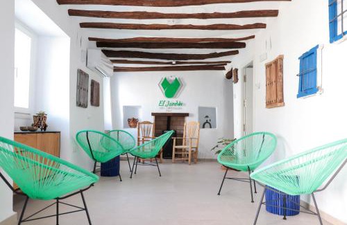 Castillo de Locubin Casa | El Jardín de Castillo - Calma y Slow life
