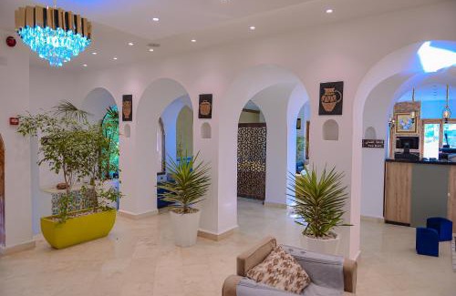 Naama Hotel | El mekther