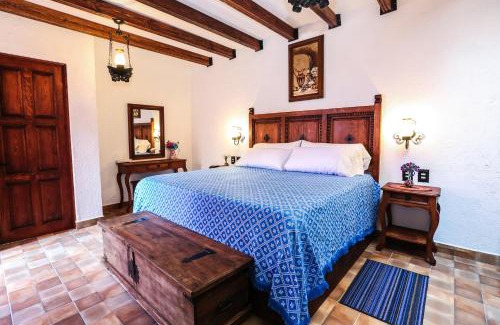 Zona Centro Hotel | El mesón del Quijote