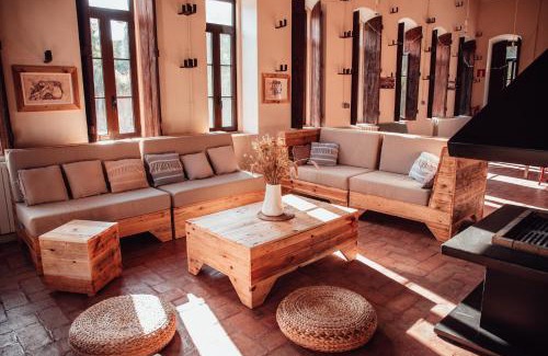 Torrelavit Casa | El Molí Blanc