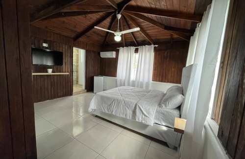 Santiago Province Hotel | El Montserrat - Hotel Boutique
