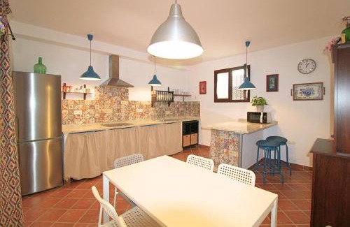 Linares de la Sierra Casa | El Naranjo Dulce by SIERRA VIVA