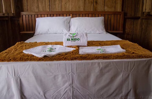 La Macarena Cama Y Desayuno | El Nido serene cabin with natural pool and chef #1