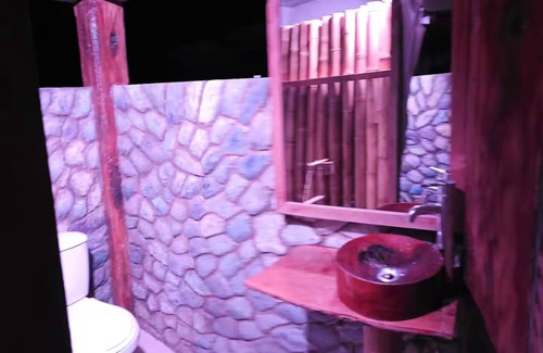 La Macarena Cama Y Desayuno | El Nido serene cabin with natural pool and chef #1