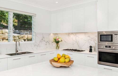 Newport Casa | El Nido - showcasing magical views of Newport Beach